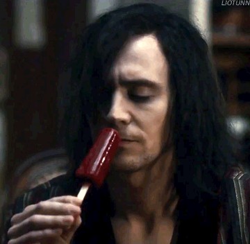 Sadece Aşıklar Hayatta Kalır fotoğrafı