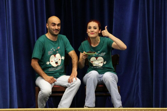 İnsanlar Alemi Fotoğrafı