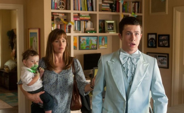 Alexander ve Felaket, Korkunç, Berbat, Çok Kötü Bir Gün Fotoğrafı