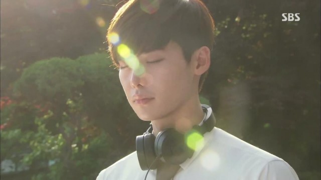 I Hear Your Voice Fotoğrafı