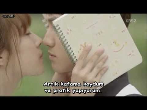 Adolescence Medley Fotoğrafı