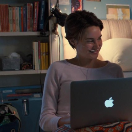 Aynı Yıldızın Altında fotoğrafı