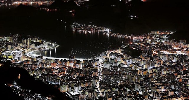 Falcon Rising Fotoğrafı