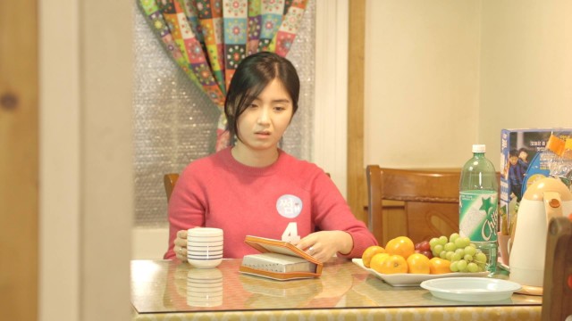 Flirty Boy and Girl Fotoğrafı