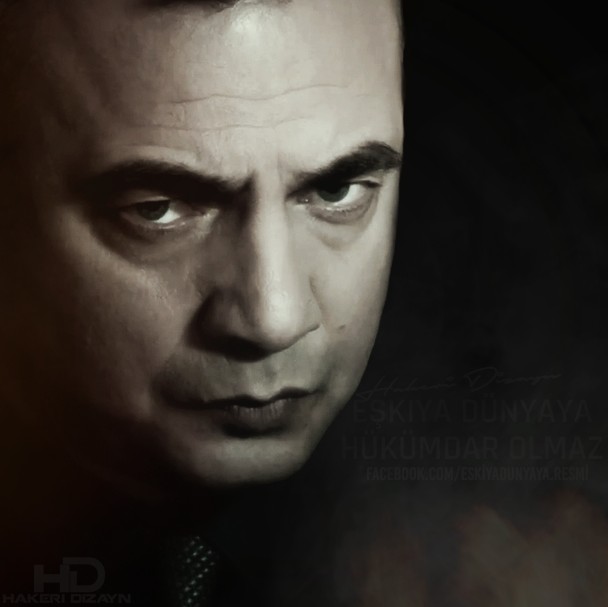 Eşkıya Dünyaya Hükümdar Olmaz Fotoğrafı