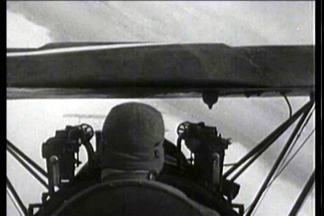 Death in the Air fotoğrafı