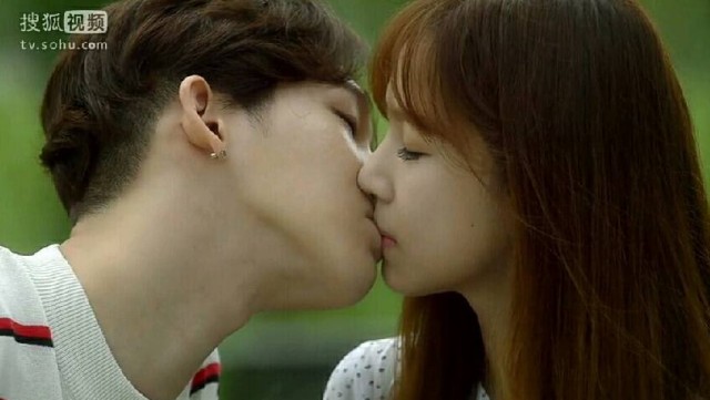 Under the Black Moonlight Fotoğrafı