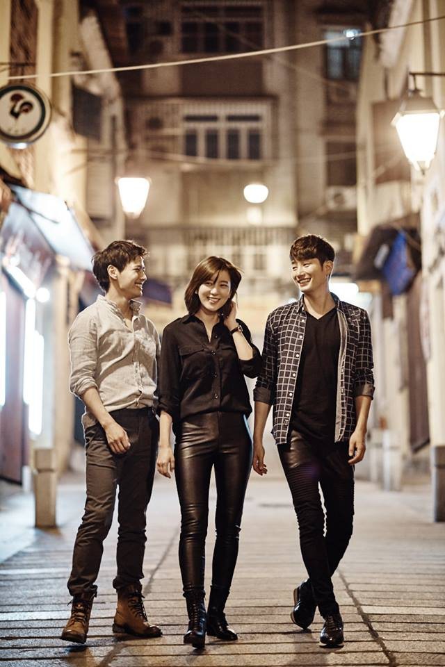 Neighborhood Hero Fotoğrafı