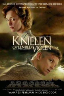 Knielen Op Een Bed Violen (2016) afişi