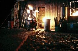 Brennendes Schweigen Fotoğrafı