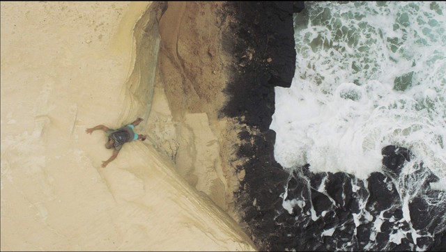 Solo: Alone Fotoğrafı