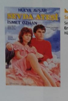 Sevda Ateşi (1986) afişi