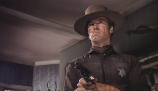 Onları Yükseğe As Fotoğrafı