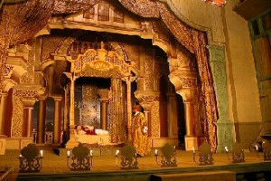 Sahne Güzeli Fotoğrafı