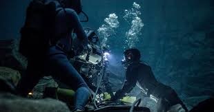 Derindeki Ev Fotoğrafı