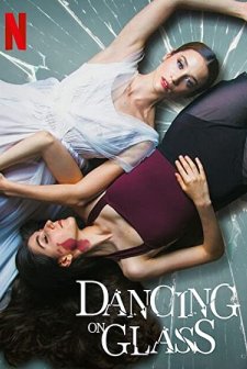 Kristal Kızlar (2022) afişi