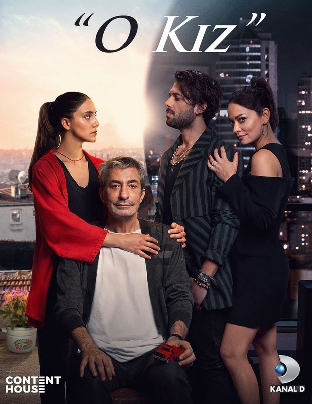 O Kız (2022) afişi