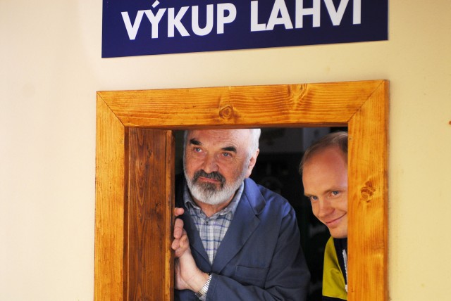 Depozitolu Şişeler Fotoğrafı