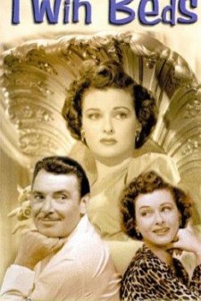 Twin Beds (1942) afişi