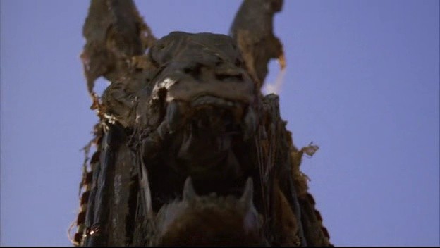 Lanetli Tapınak Fotoğrafı