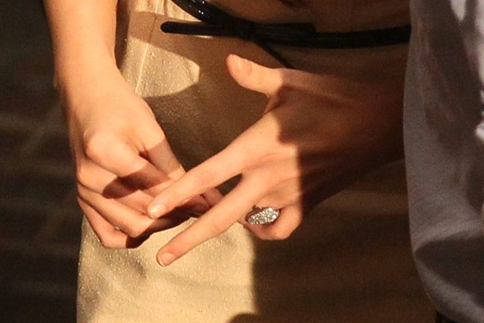 Alacakaranlık Efsanesi: Şafak Vakti Bölüm 1 Fotoğrafı