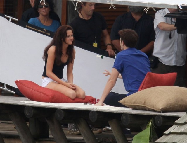 Alacakaranlık Efsanesi: Şafak Vakti Bölüm 1 Fotoğrafı