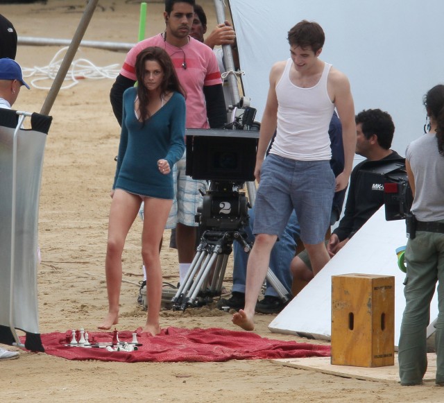 Alacakaranlık Efsanesi: Şafak Vakti Bölüm 1 Fotoğrafı