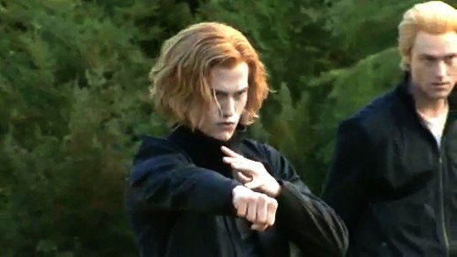 Alacakaranlık Efsanesi: Şafak Vakti Bölüm 1 Fotoğrafı