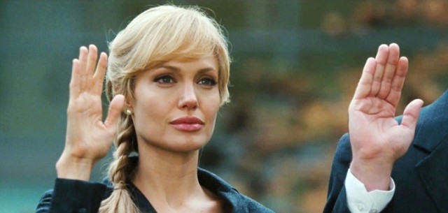 Ajan Salt Fotoğrafı