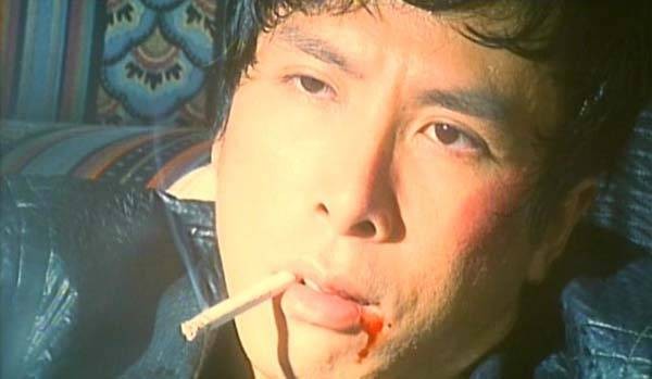 Saat Saat Yan, Tiu Tiu Mo Fotoğrafı