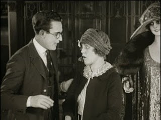 Güvenlik Sonra Gelir Fotoğrafı