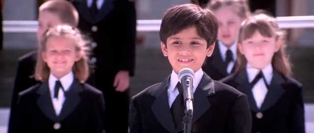 Bazen Sevinç Bazen Hüzün Fotoğrafı