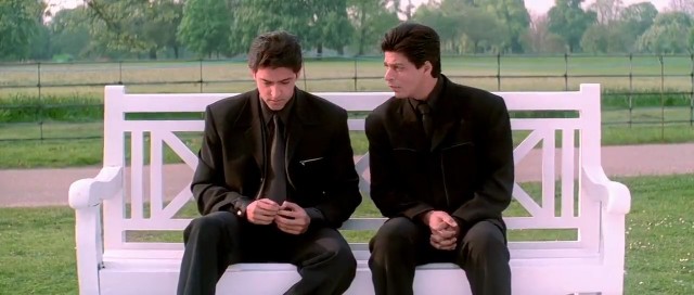 Bazen Sevinç Bazen Hüzün Fotoğrafı