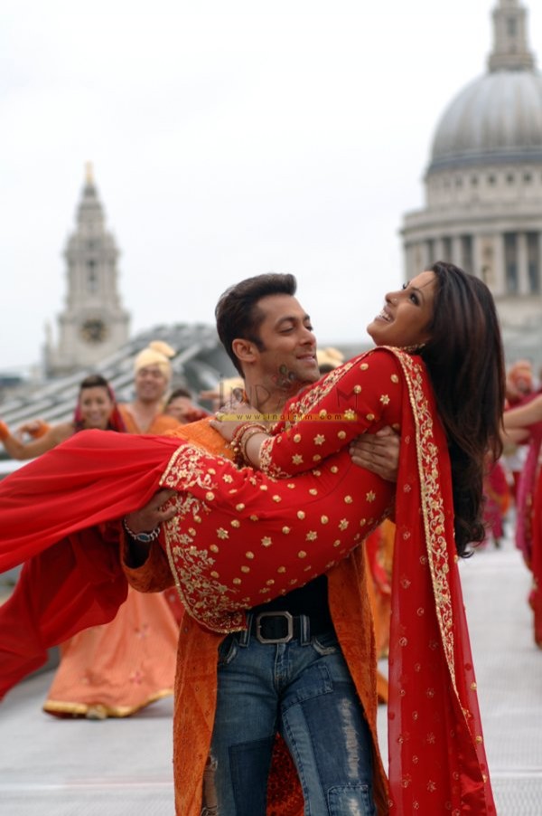 Salaam-e-Ishq Fotoğrafı