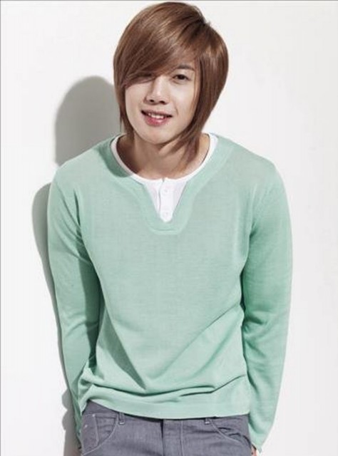 Erkekler Çiçeklerden Önce Gelir Fotoğrafı