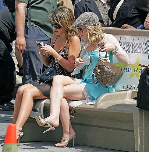 Material Girls Fotoğrafı