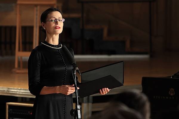 The Perfect Guy for My Girlfriend fotoğrafı