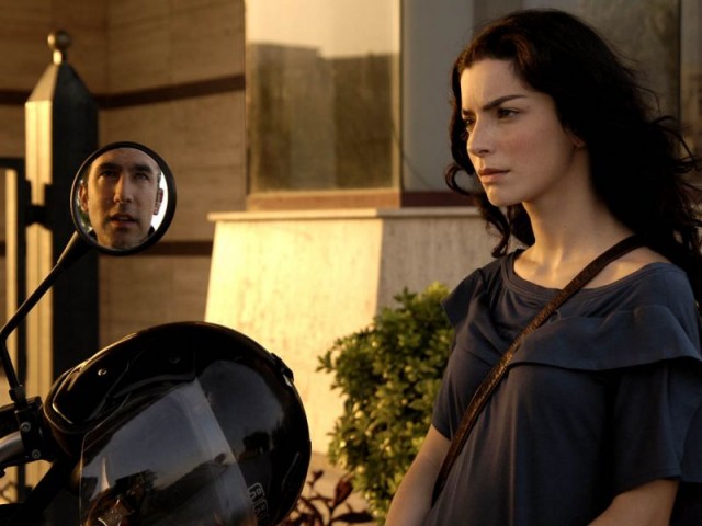 Kül Ve Ateş Fotoğrafı