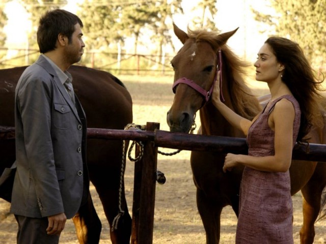 Kül Ve Ateş Fotoğrafı