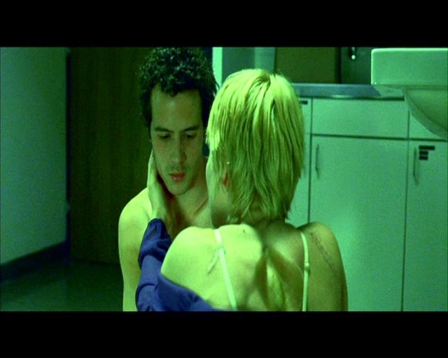 Anatomi 2 fotoğrafı