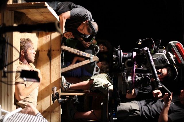 Toprak Altında Fotoğrafı