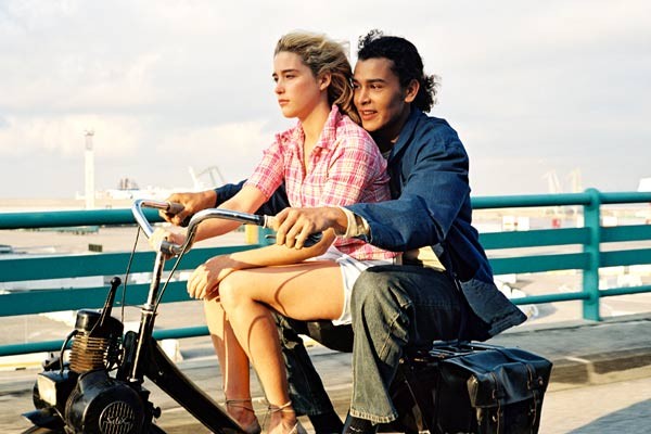 Lila Dit ça Fotoğrafı