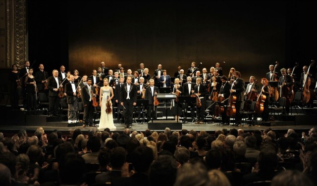 Paris'te Son Konser Fotoğrafı