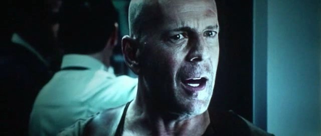 Zor Ölüm 4.0 fotoğrafı