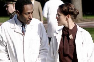 Tanrıyı Oynayanlar Fotoğrafı