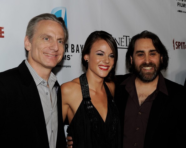 Mezarına Tüküreceğim Fotoğrafı