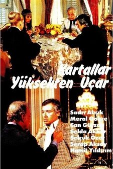 Kartallar Yüksek Uçar (1983) afişi