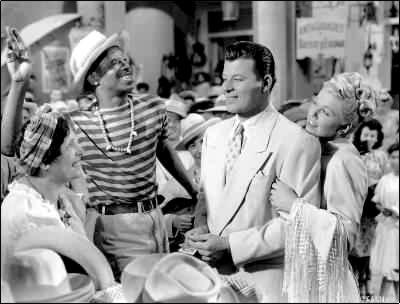 Romance On The High Seas Fotoğrafı