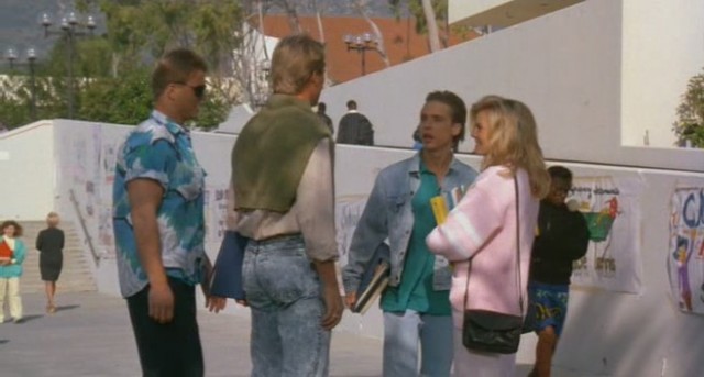 Hiç Kimse, Mükemmel Değildir fotoğrafı