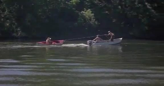 Mezarına Tüküreceğim Fotoğrafı